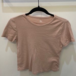 Blush pink short sleeved cropped soft shirt!